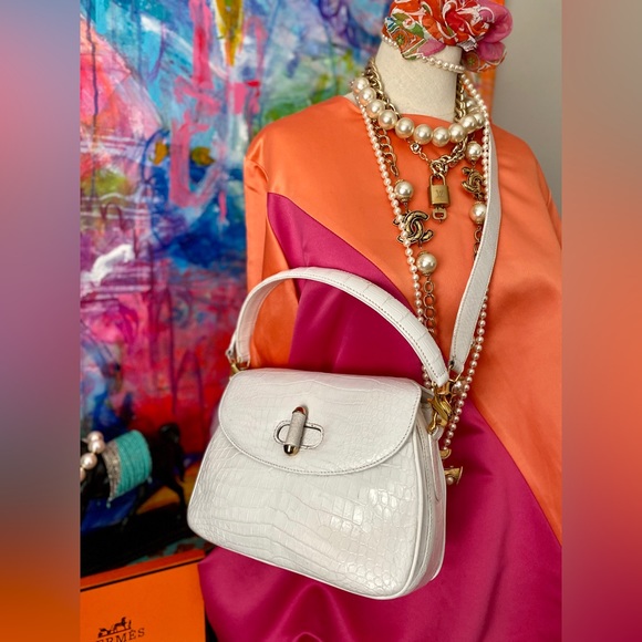 Ultra Rare GUCCI White 1960’s Kelly Bag Purse ICONIC 2 Straps GORGEOUS GG - Picture 1 of 9